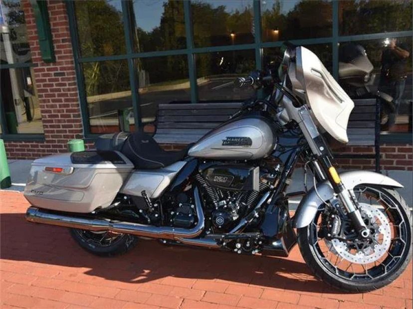 2023 Harley-Davidson Touring