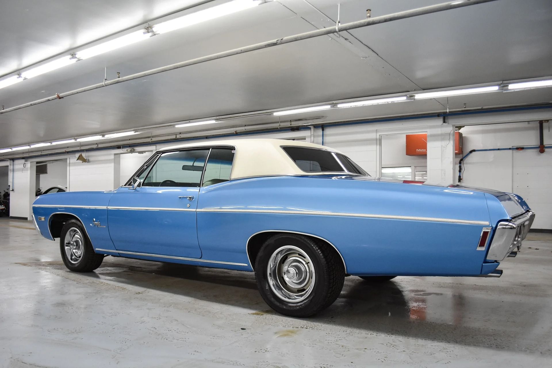 1968 CHEVROLET IMPALA - Image 30